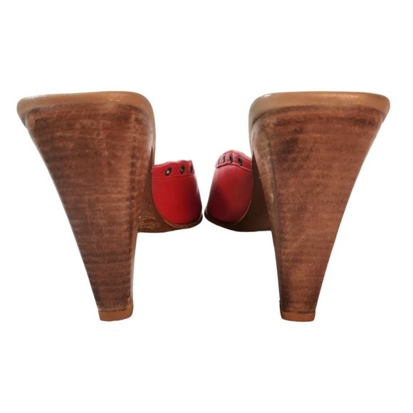 Caterina Lucchi Women's Red Leather Mules Buckle Detail Snip Toe Size 40 EU/9 US - Picture 5 of 14